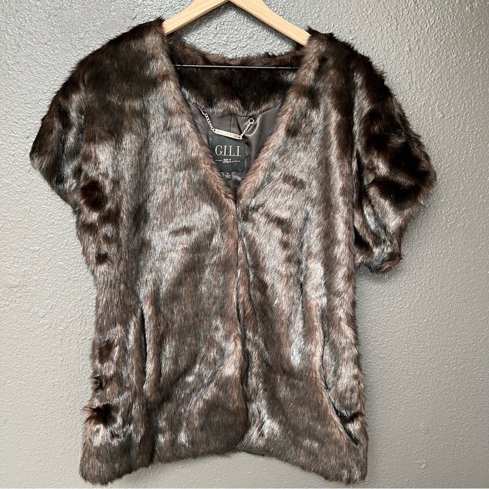 G.I.L.I. Faux Mink Short Sleeve Vest in Coffee Bean | size 10